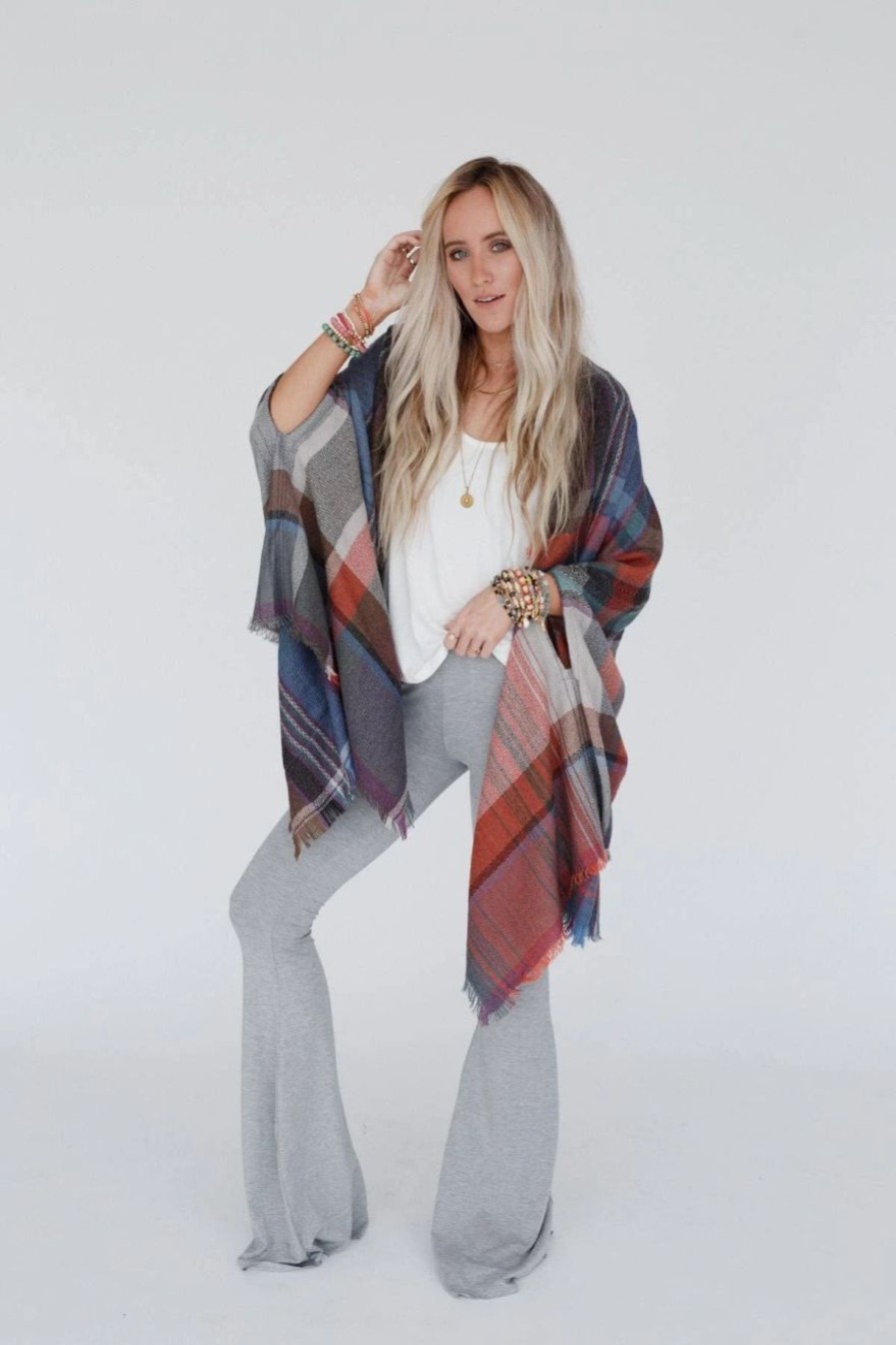 Hot * Three Bird Nest Cozy Plaid Pocket Ruana Wrap Rust