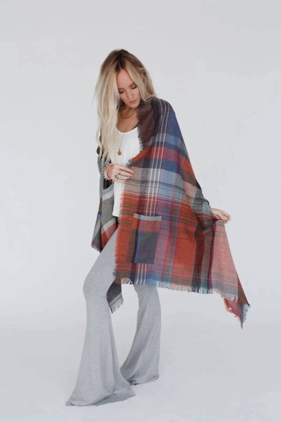 Hot * Three Bird Nest Cozy Plaid Pocket Ruana Wrap Rust