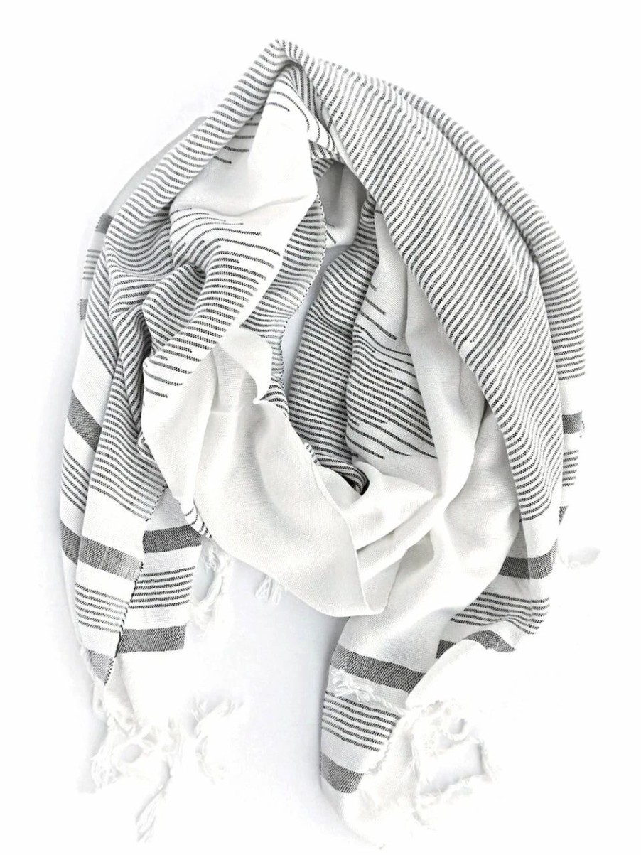 Online * Fair Anita Rola Scarf